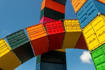 Reduce the Lifespan of Shipping Containers